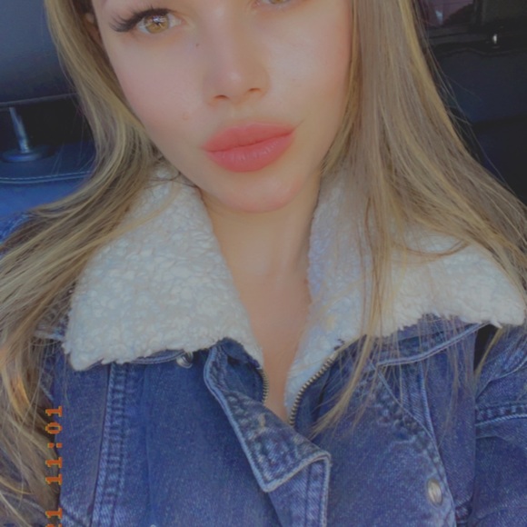 Hi! I'm Marissa. - Picture 10 of 10